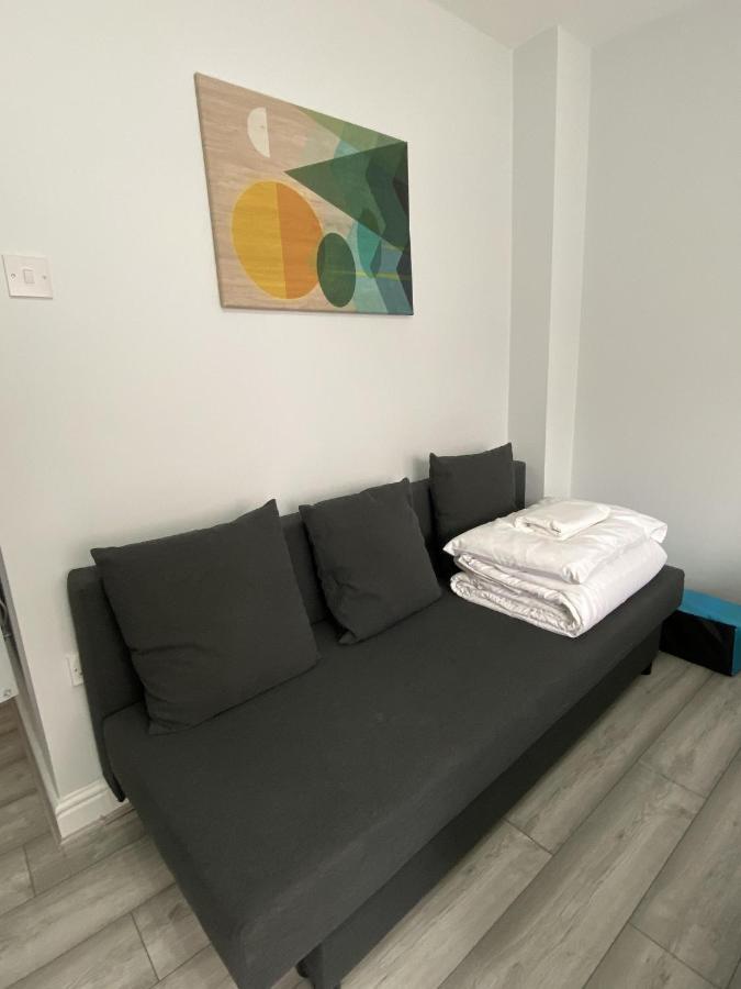Comfortable - Cosy - Budget Studios In City Center Лондон Экстерьер фото