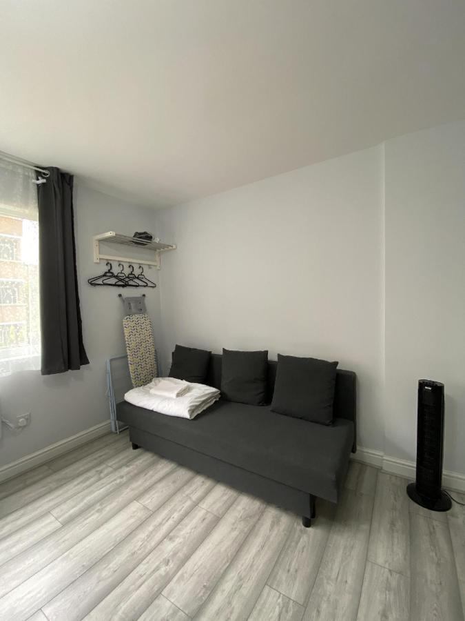 Comfortable - Cosy - Budget Studios In City Center Лондон Экстерьер фото