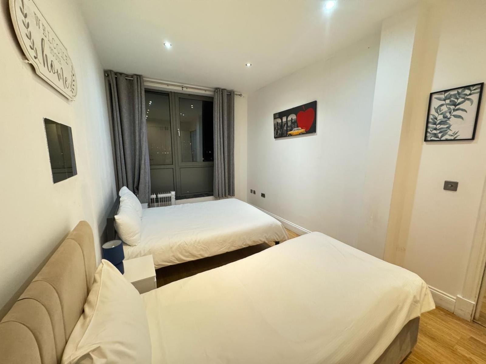 Comfortable - Cosy - Budget Studios In City Center Лондон Экстерьер фото